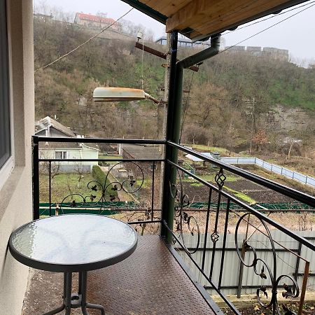 Вуличок Apartment Kamianets-Podilskyi Luaran gambar