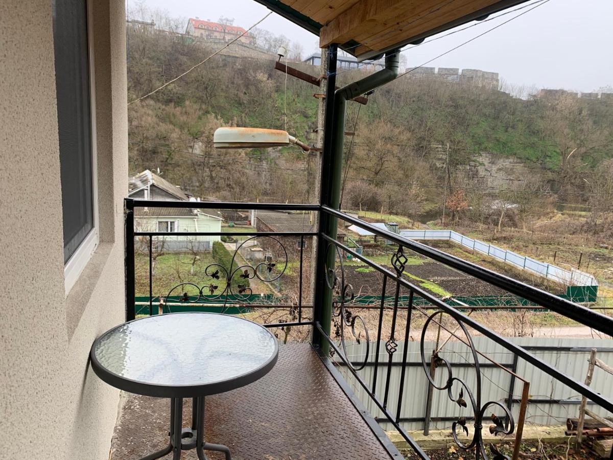 Вуличок Apartment Kamianets-Podilskyi Luaran gambar
